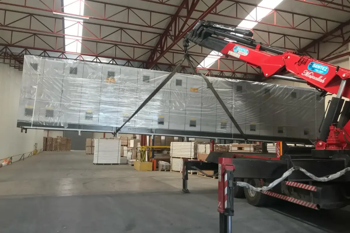 Fabrika içi makine taşıma